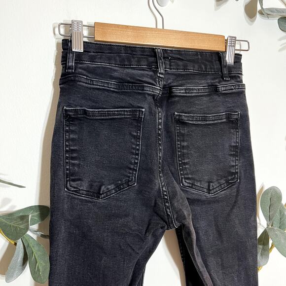 Zara Washed Black Flare Jeans with Fray Hem - Picture 5 of 6